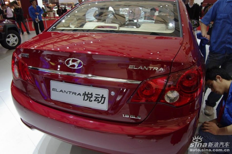 ELANTRA悦动