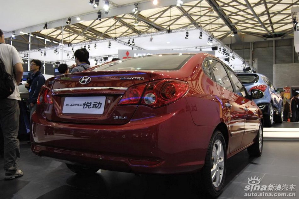 Elantra悦动