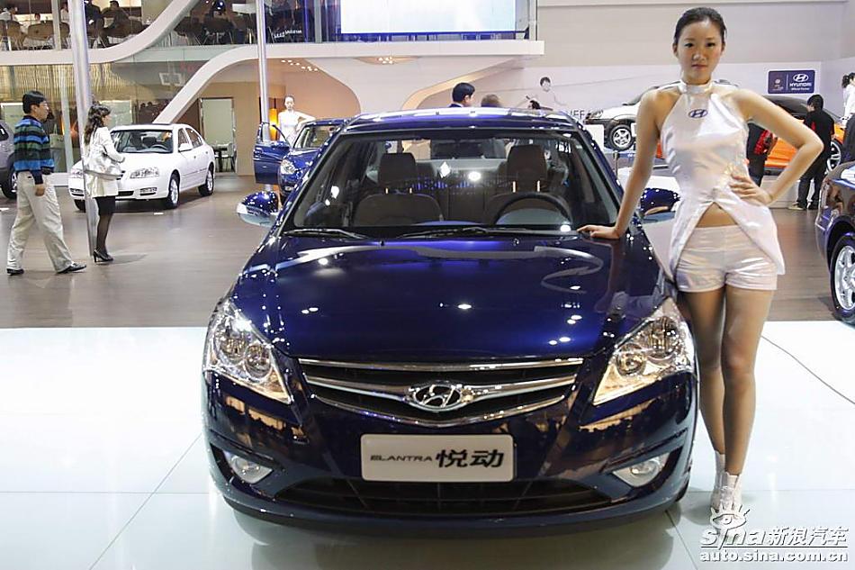 现代伊兰特悦动