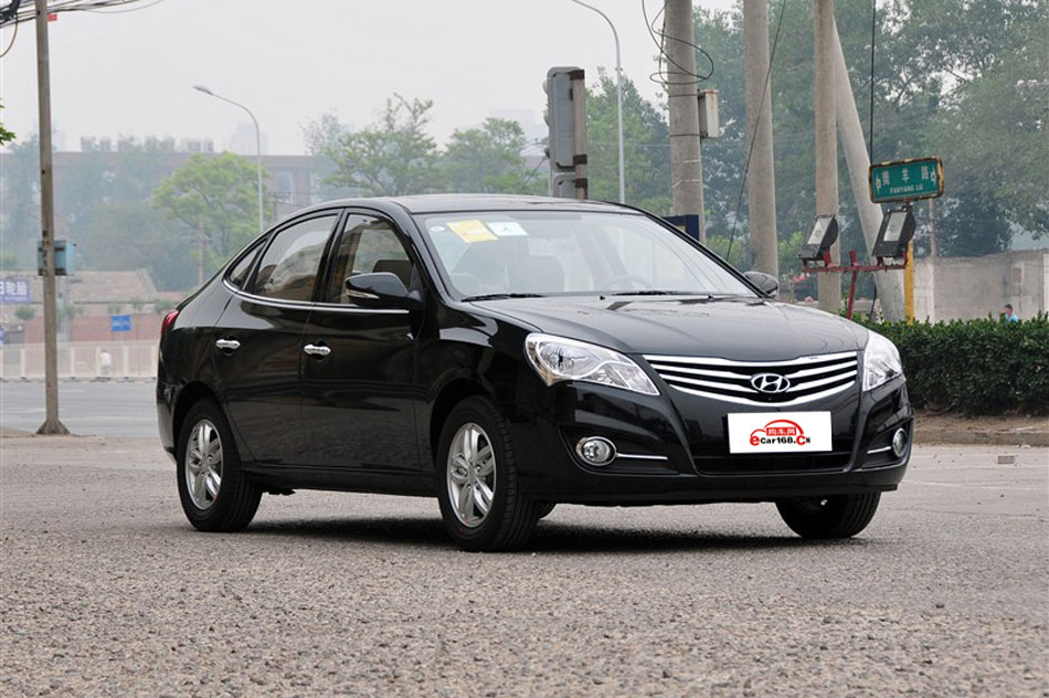 2011款悦动1.6L手动豪华型