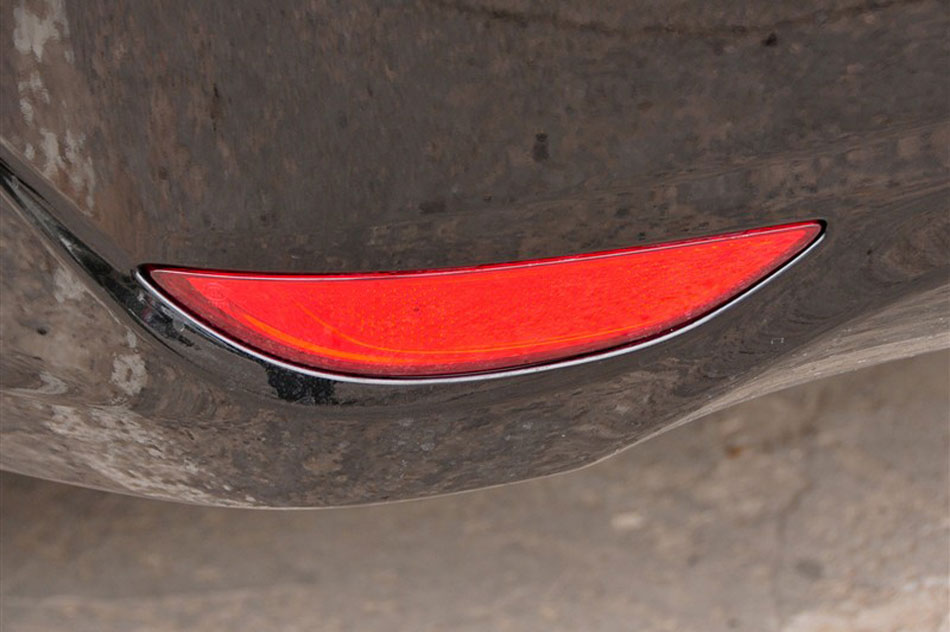 2011款悦动1.6L手动豪华型