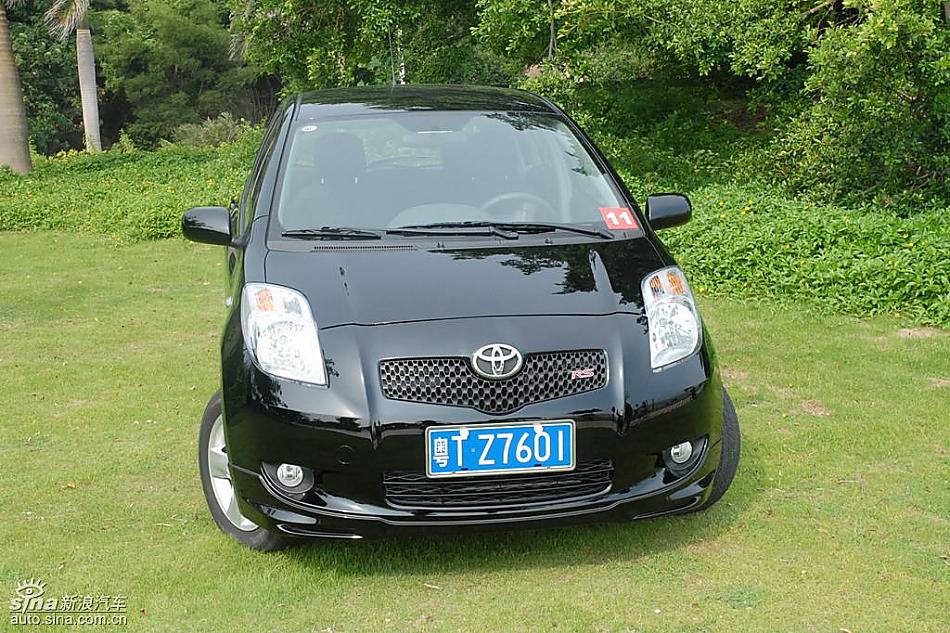 雅力士1.6RS PIO至尊锐动自动型外观