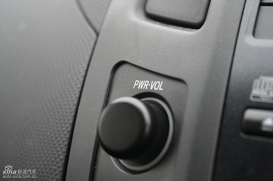 雅力士1.6RS 至尊锐动自动挡车型内饰图