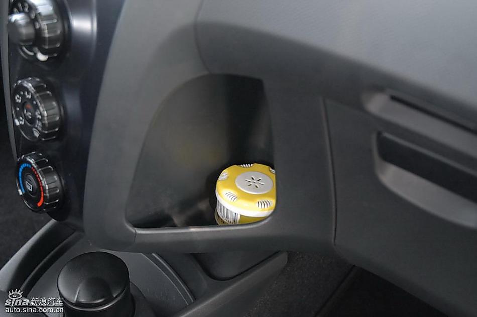 雅力士1.6RS PIO至尊锐动自动型内饰