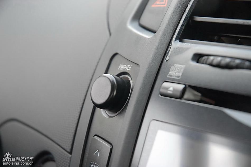 雅力士1.6RS PIO至尊锐动自动型内饰