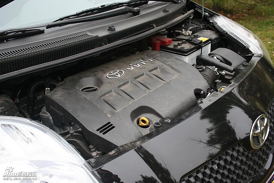 雅力士1.6RS 至尊锐动自动挡车型实拍图