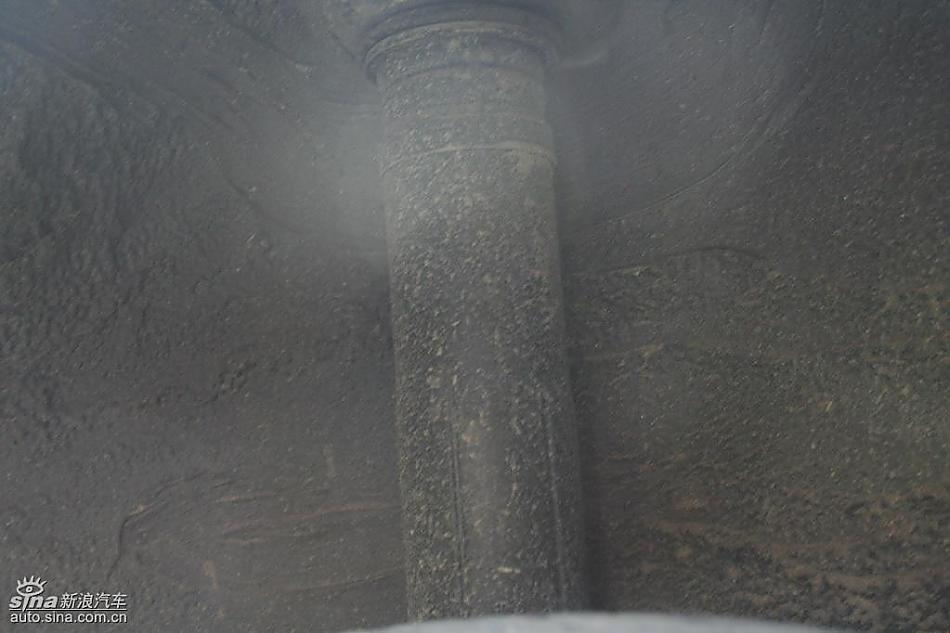 雅力士1.6RS 至尊锐动自动挡车型实拍图