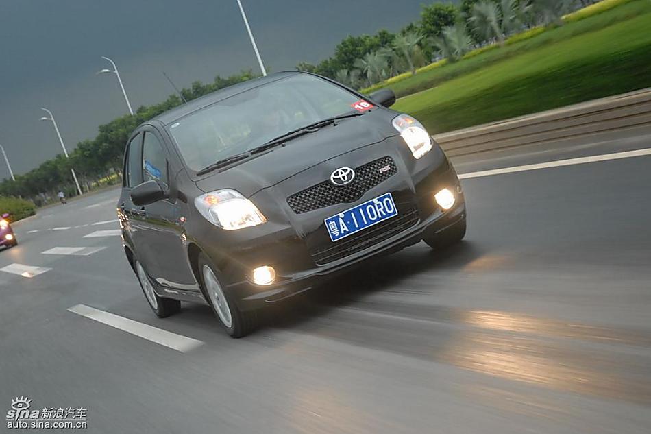 雅力士1.6RS PIO至尊锐动自动型动态