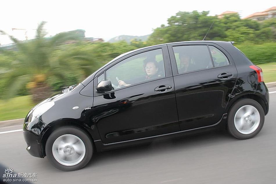 雅力士1.6RS PIO至尊锐动自动型动态