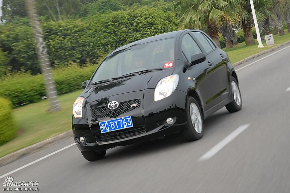 雅力士1.6RS PIO至尊锐动自动型动态