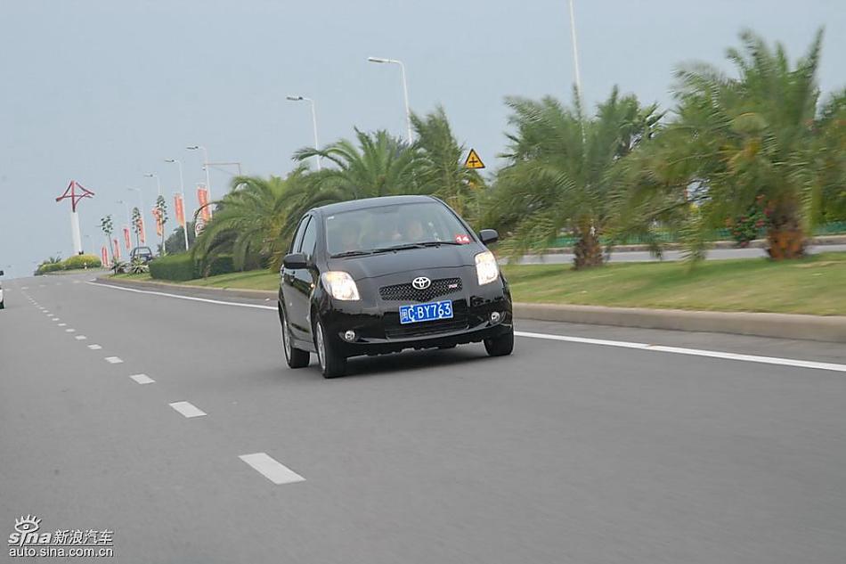 雅力士1.6RS PIO至尊锐动自动型动态