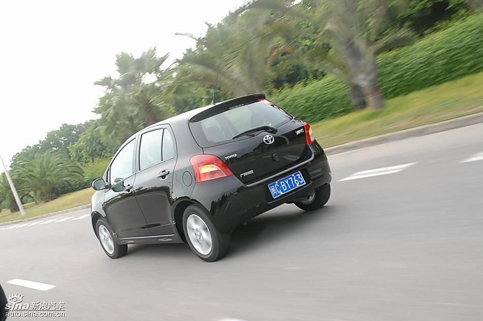 雅力士1.6RS PIO至尊锐动自动型动态