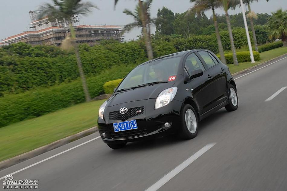 雅力士1.6RS PIO至尊锐动自动型动态