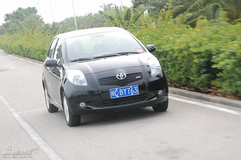 雅力士1.6RS PIO至尊锐动自动型动态