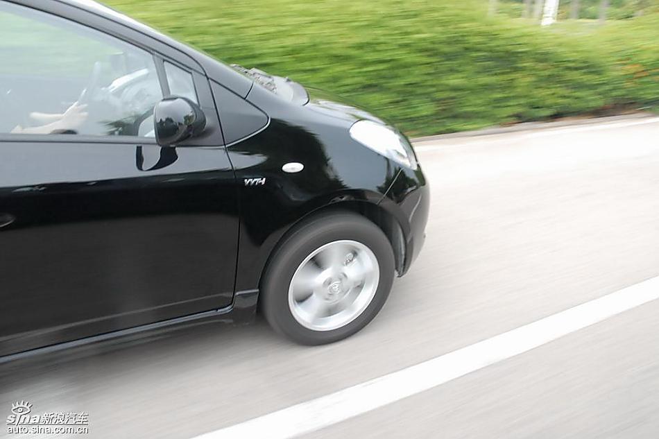 雅力士1.6RS PIO至尊锐动自动型动态