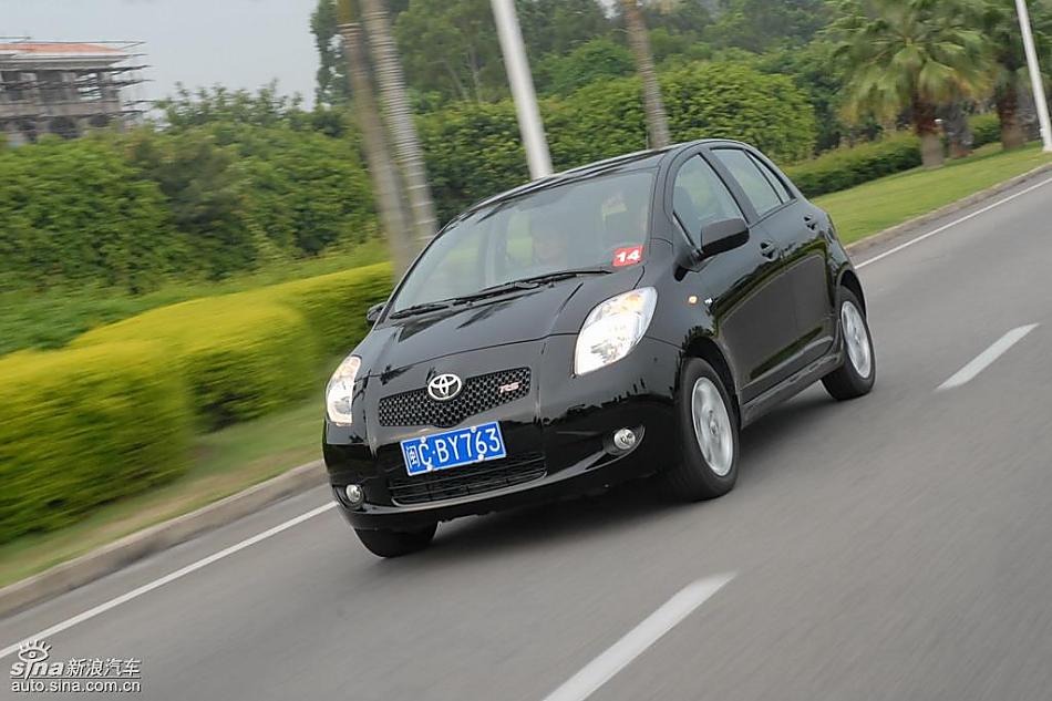 雅力士1.6RS PIO至尊锐动自动型动态