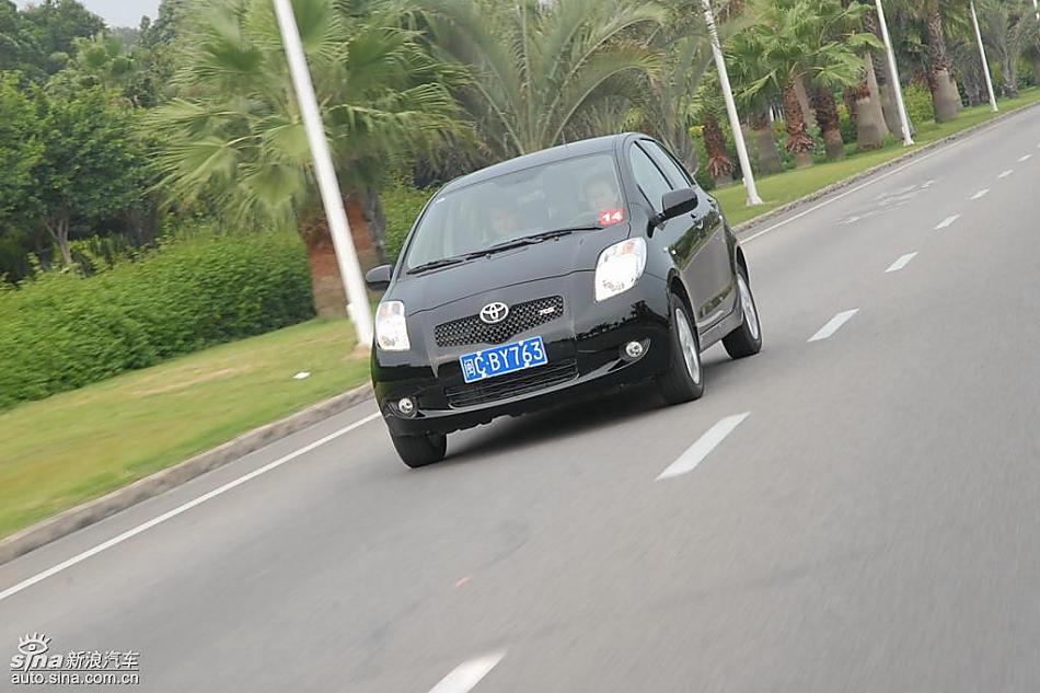 雅力士1.6RS PIO至尊锐动自动型动态