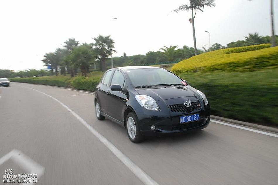 雅力士1.6RS PIO至尊锐动自动型动态