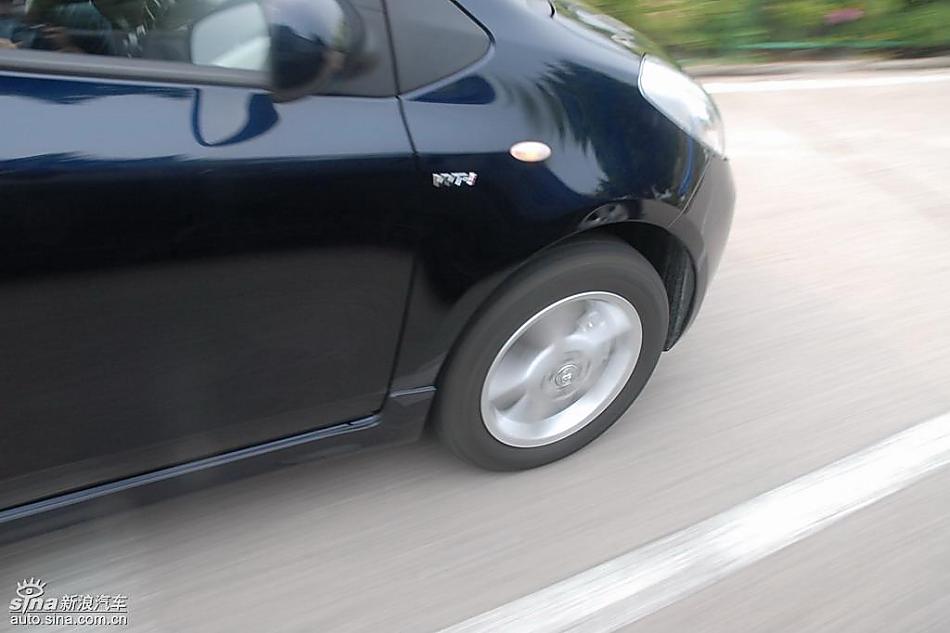 雅力士1.6RS PIO至尊锐动自动型动态