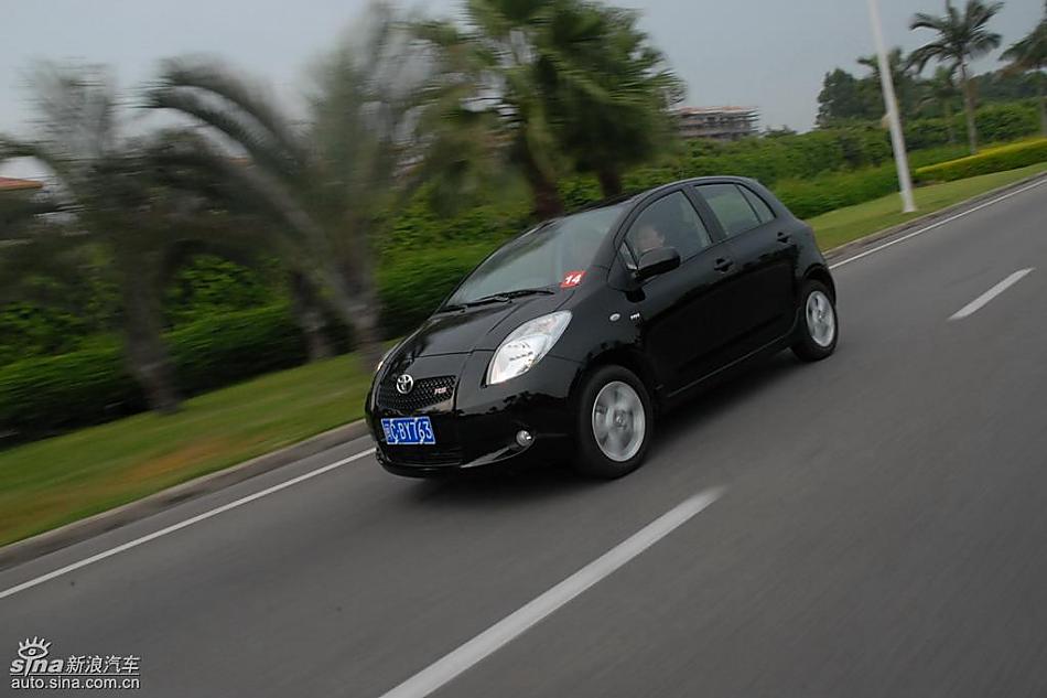 雅力士1.6RS PIO至尊锐动自动型动态