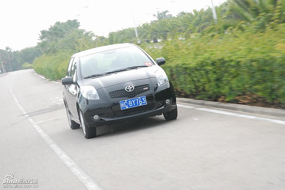 雅力士1.6RS PIO至尊锐动自动型动态