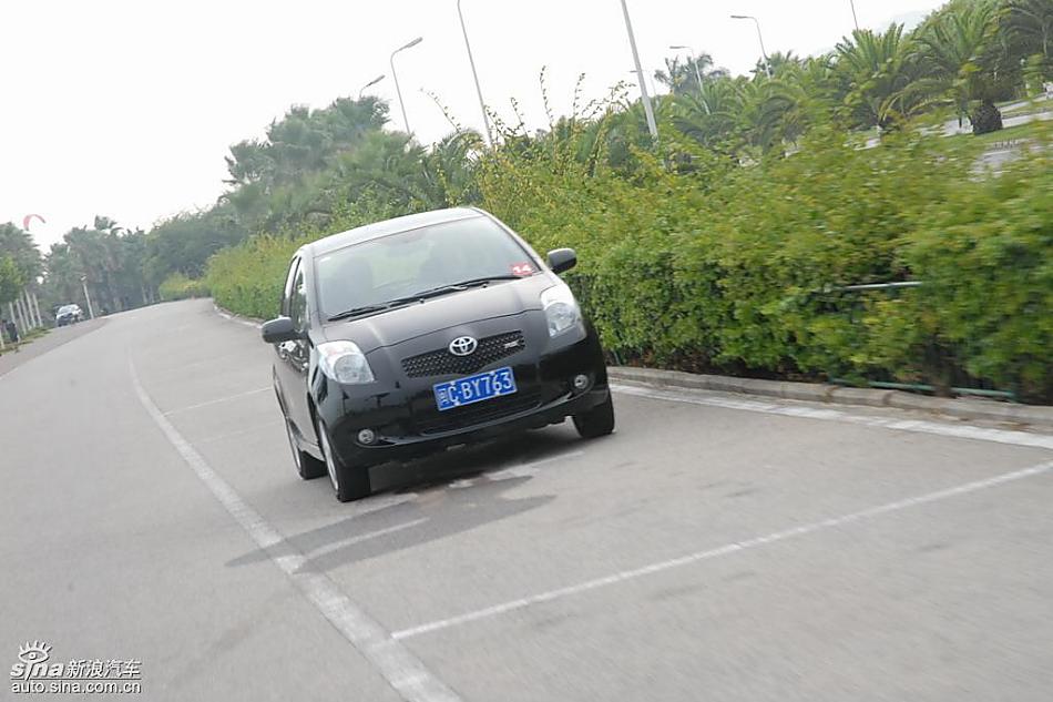 雅力士1.6RS PIO至尊锐动自动型动态