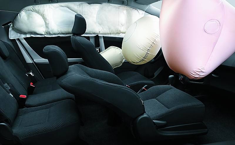 6 SRS空气囊(含2个窗帘式空气囊)