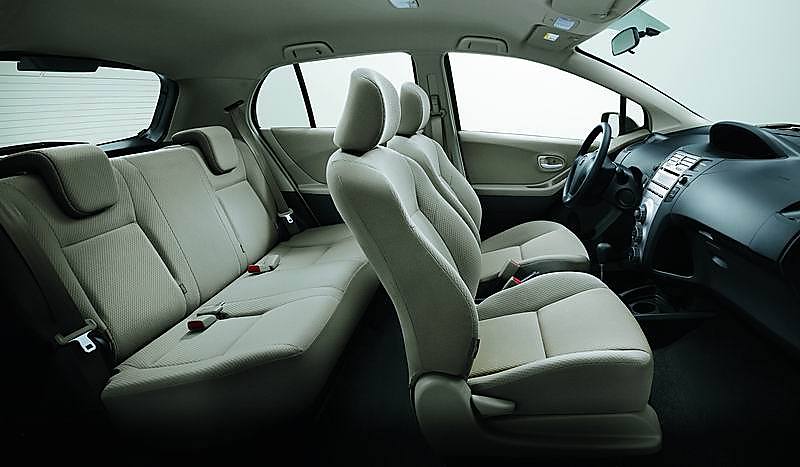 Yaris雅力士座椅