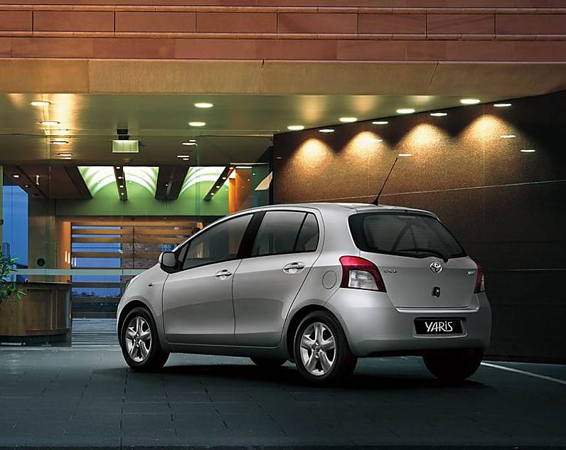 Yaris雅力士