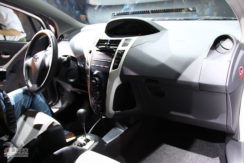 新雅力士运动版