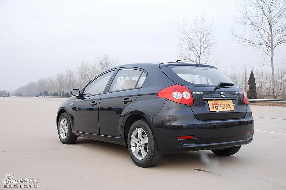 骏捷FRV外观实拍图