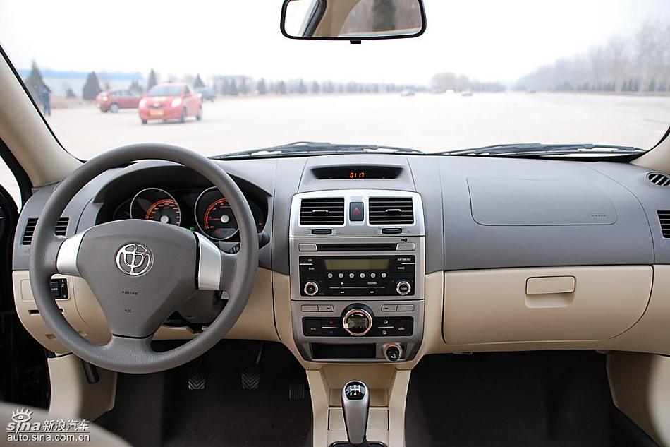 骏捷FRV内饰实拍图