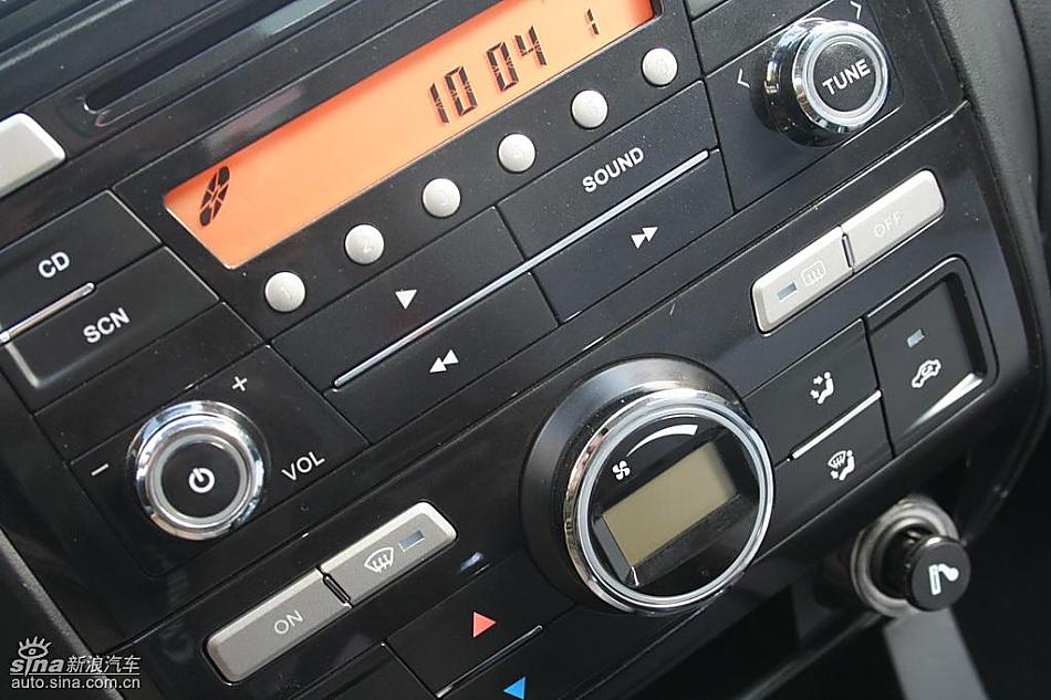 骏捷FRV内饰实拍图