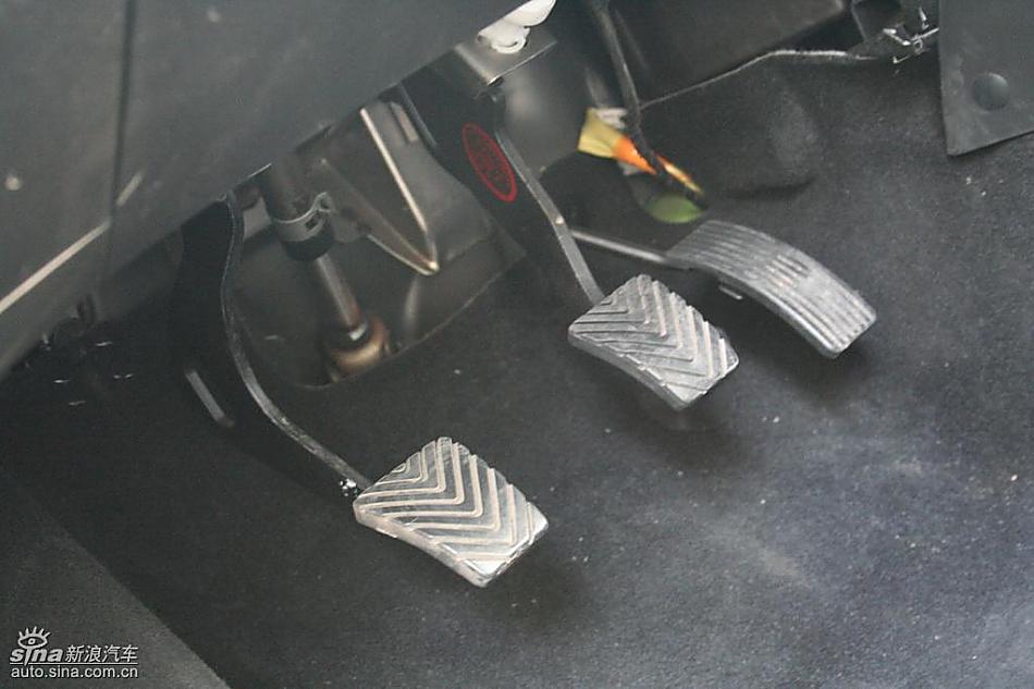 骏捷FRV内饰实拍图