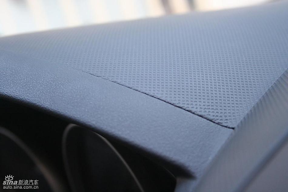 骏捷FRV内饰实拍图