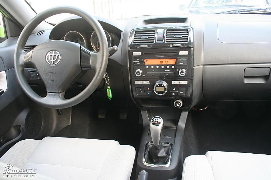 骏捷FRV内饰实拍图