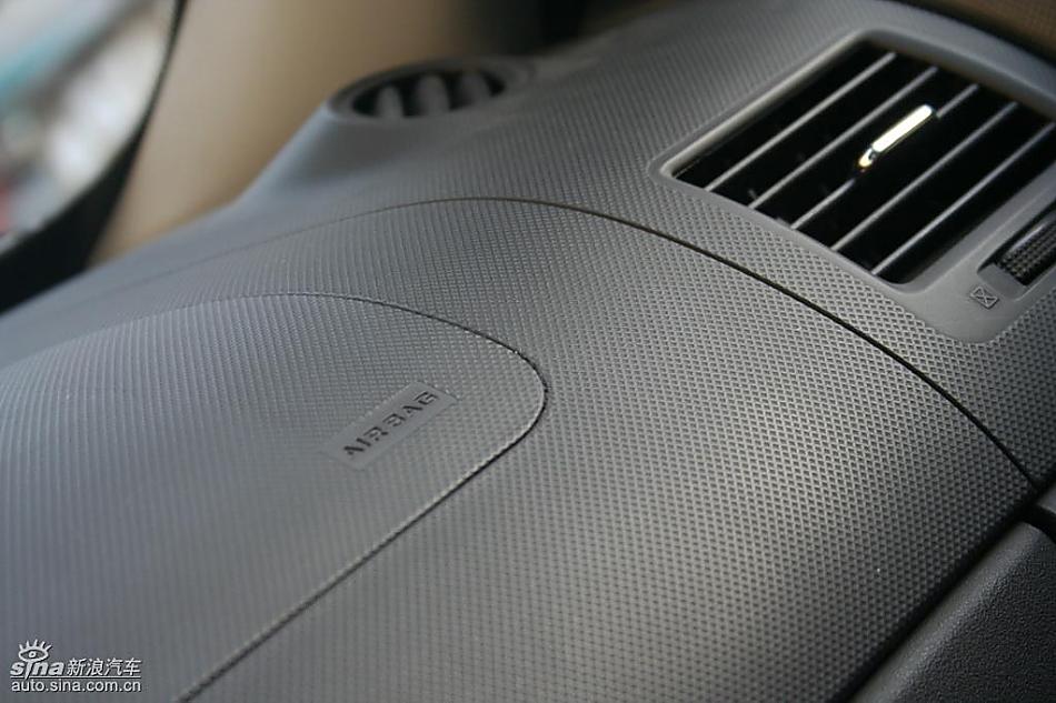 骏捷FRV内饰实拍图