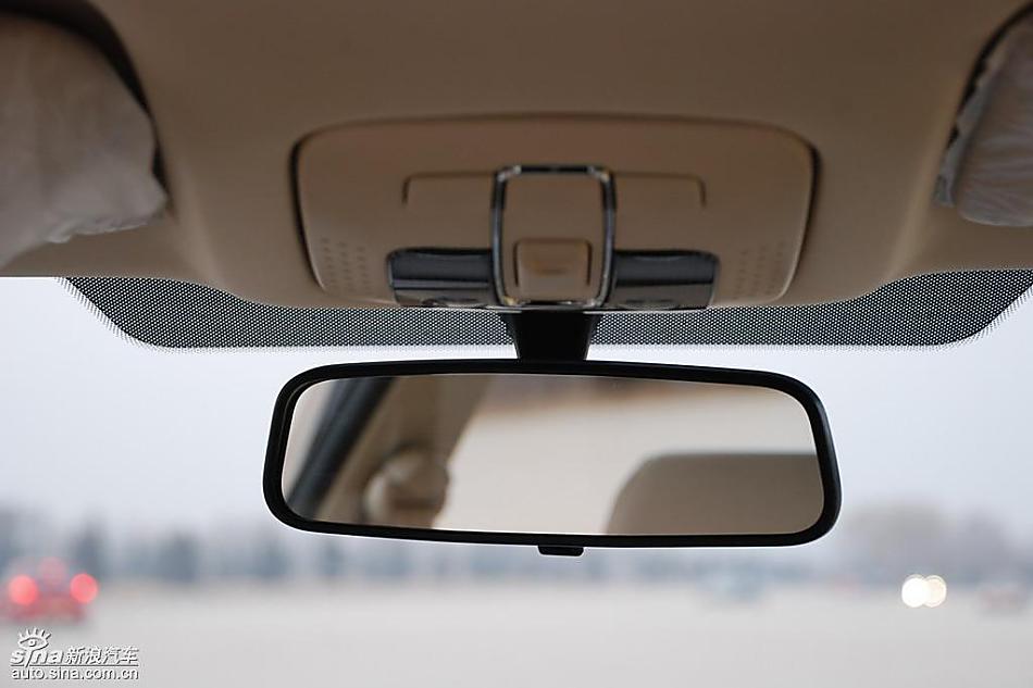 骏捷FRV内饰实拍图