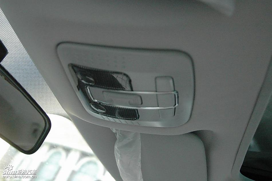 中华骏捷FRV内饰