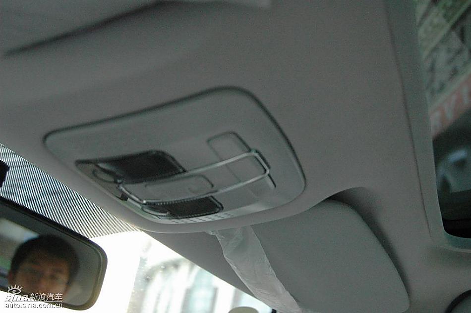 中华骏捷FRV内饰