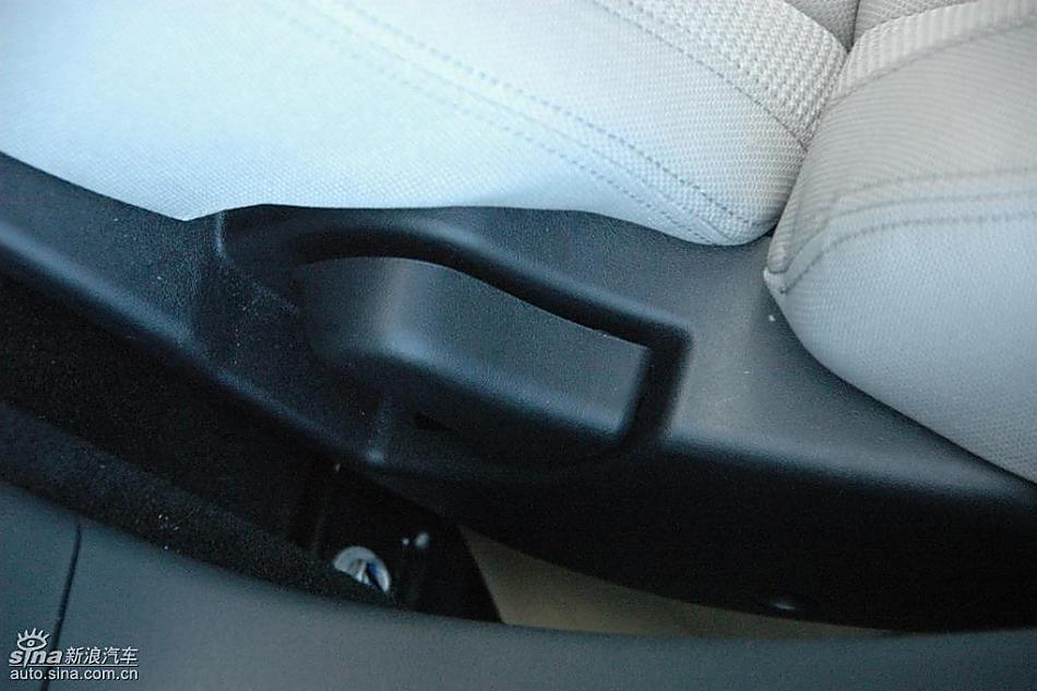 中华骏捷FRV内饰