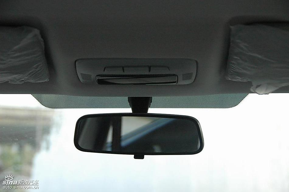 中华骏捷FRV内饰