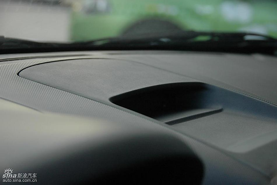 中华骏捷FRV内饰