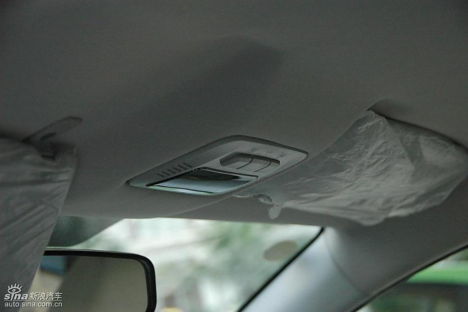 中华骏捷FRV内饰