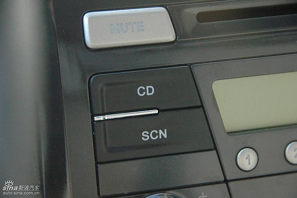 中华骏捷FRV内饰