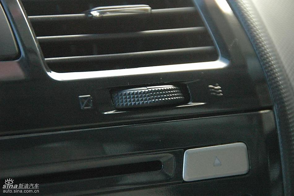 中华骏捷FRV内饰