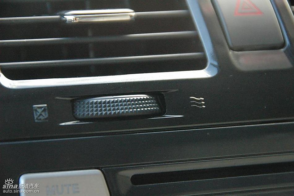 中华骏捷FRV内饰