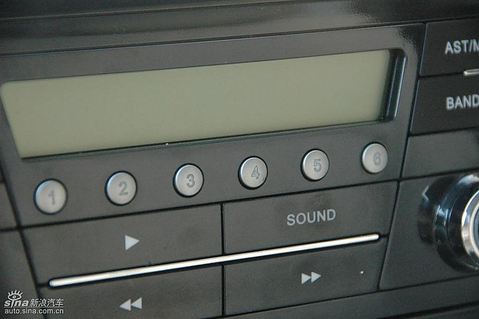 中华骏捷FRV内饰