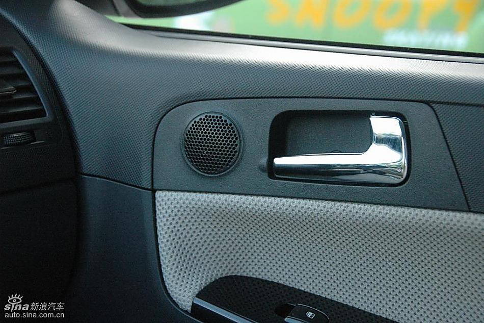 中华骏捷FRV内饰