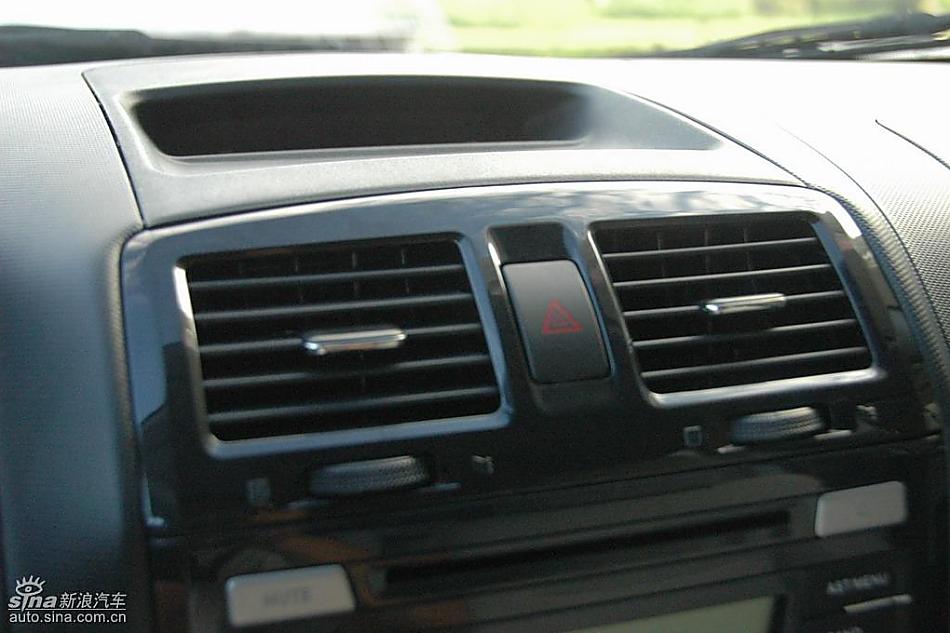 中华骏捷FRV内饰